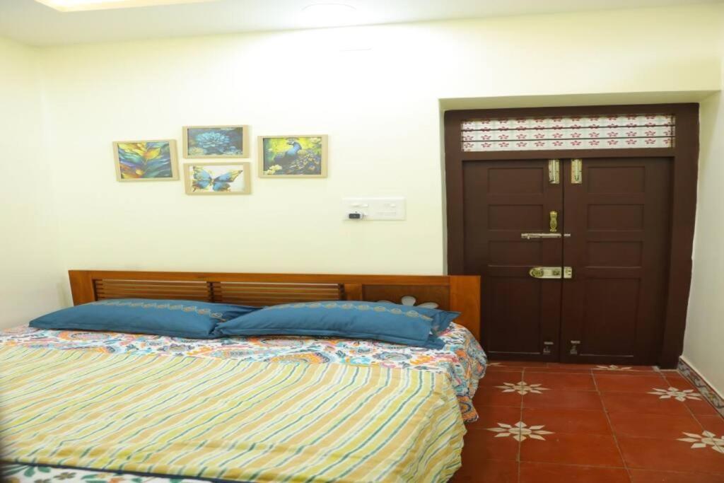 Heritage Home With 2 Bed/2 Bath With Kitchen In A Residential Neighborhood. Madurai Exterior photo
