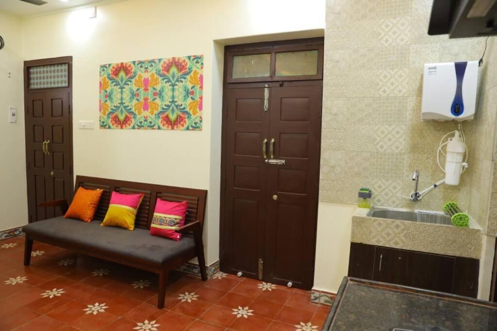 Heritage Home With 2 Bed/2 Bath With Kitchen In A Residential Neighborhood. Madurai Exterior photo